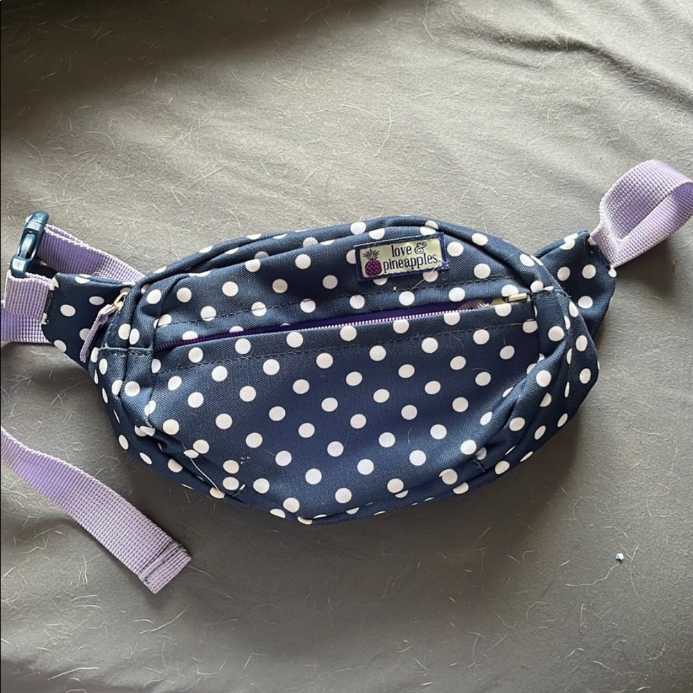 Love & Pineapples Fanny Pack!